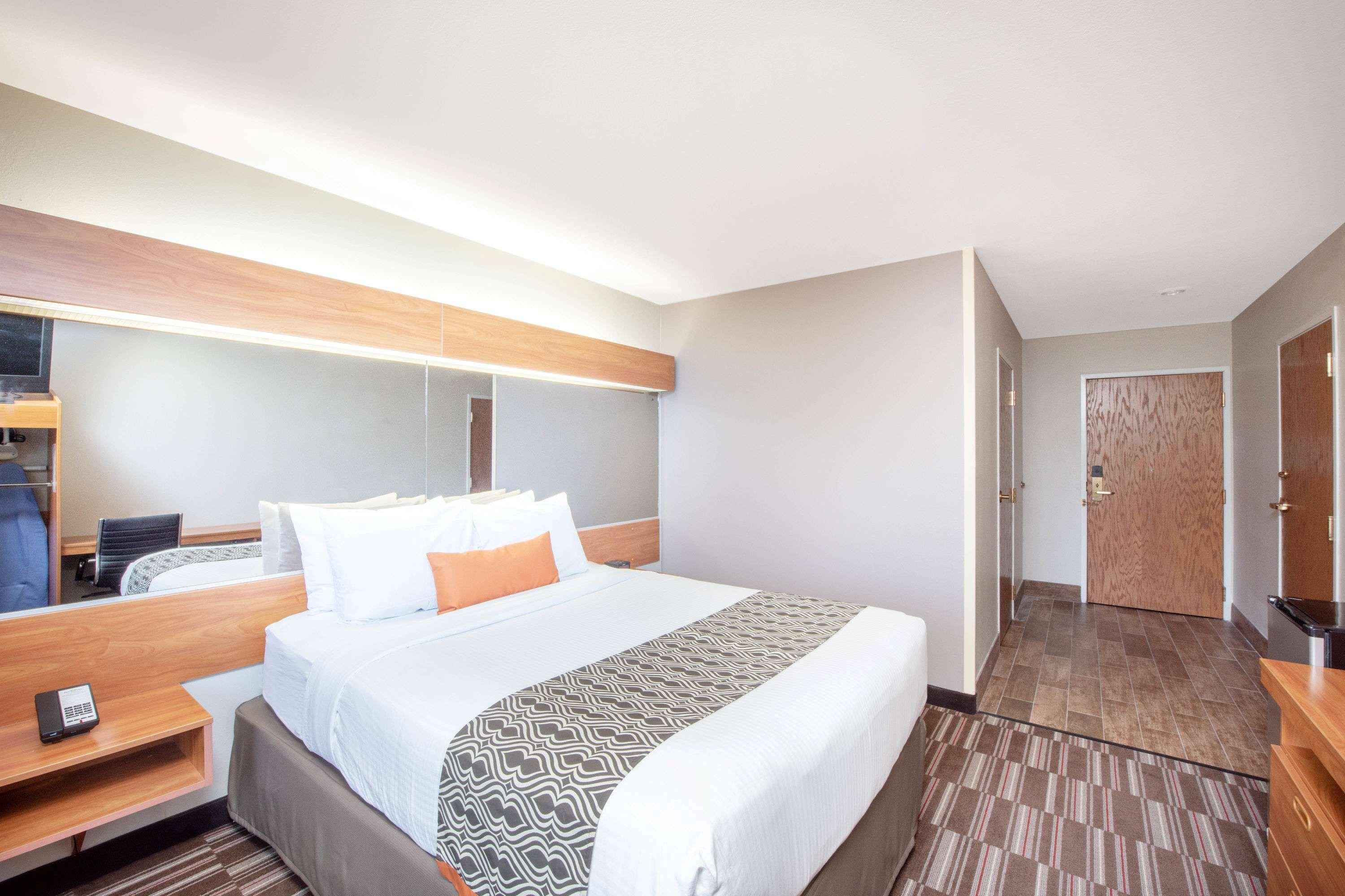 Microtel Inn & Suites By Wyndham Springfield Exterior foto